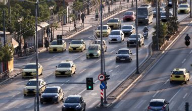 Τέλη κυκλοφορίας: Δείτε πώς θα τα πληρώσετε χωρίς τη χρήση κωδικών Τaxisnet – Ποια τα πρόστιμα