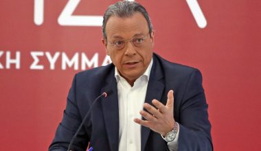 Σ.Φάμελλος για το κλείσιμο δρόμων από τους αγρότες: «Επιτέλους κ.Μητσοτάκη σοβαρευτείτε!»