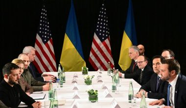 Ο Ζελένσκι παρουσίασε το σχέδιο της συμφωνίας με τις ΗΠΑ: Δέχεται να αποσύρει δυνάμεις