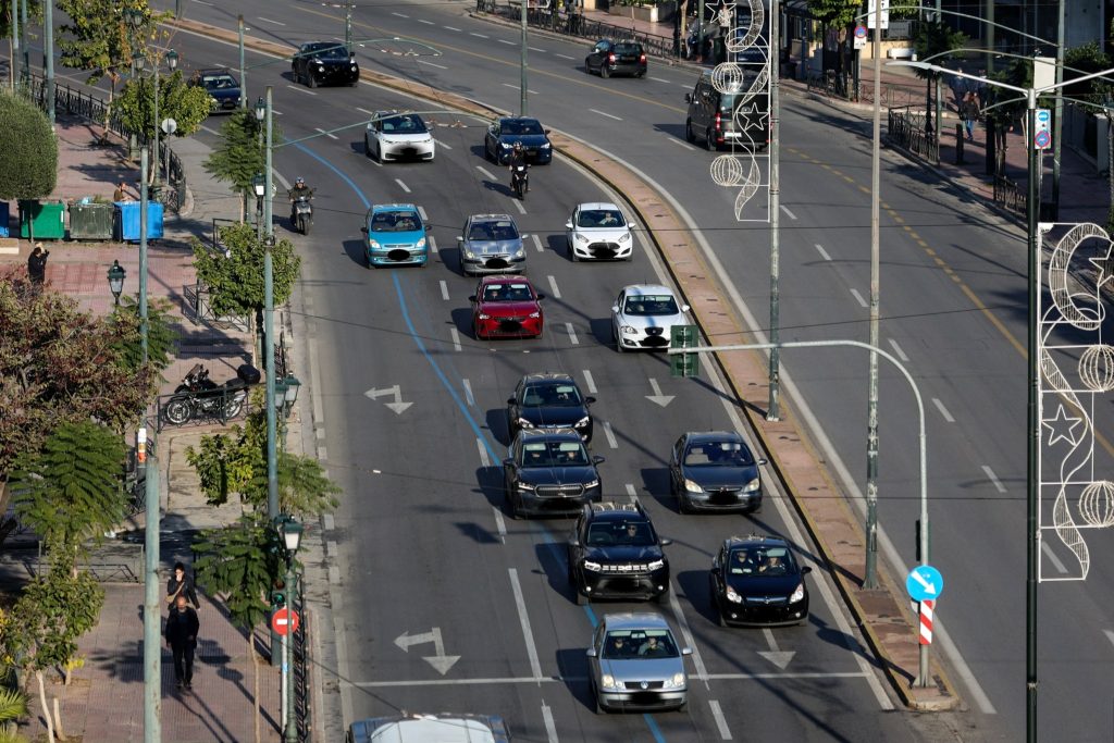 Τέλη κυκλοφορίας 2026: Ποιοι απαλλάσσονται και ποια η διαδικασία με τον μήνα