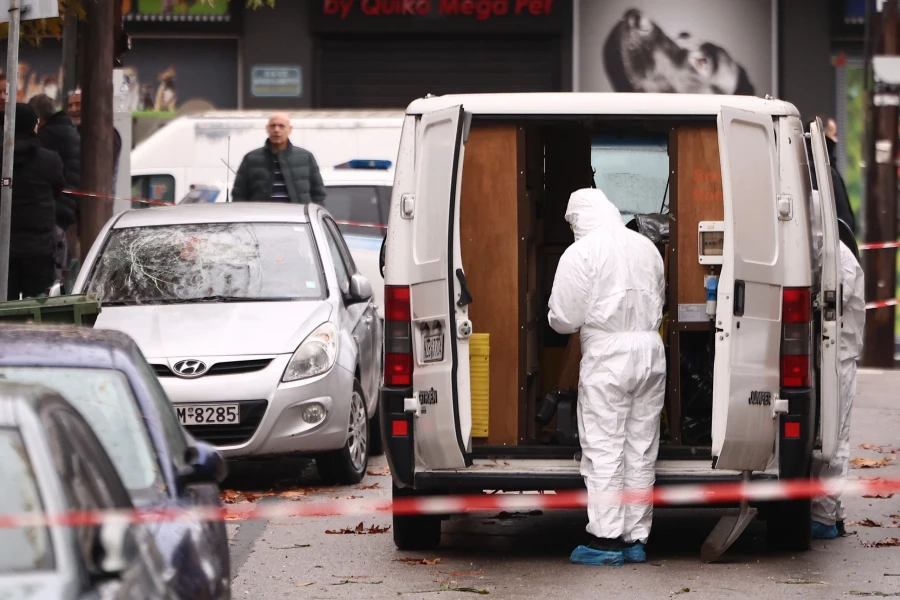 Εύοσμος: Βίντεο ντοκουμέντο από την στιγμή της έκρηξης στο υποκατάστημα τράπεζας