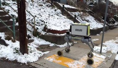 Βίντεο: Ρομπότ κάνει ντιλίβερι μέσα στα χιόνια στο Πίτσμπουργκ στις ΗΠΑ