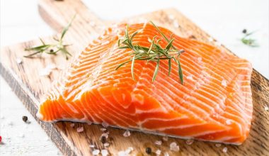 Καπνιστός σολομός: Tελικά πόσο υγιεινός είναι;