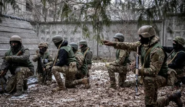 Ουκρανός «εθελοντής» πυροβόλησε δύο στρατολόγους όταν ήρθαν να τον «επιστρατεύσουν»