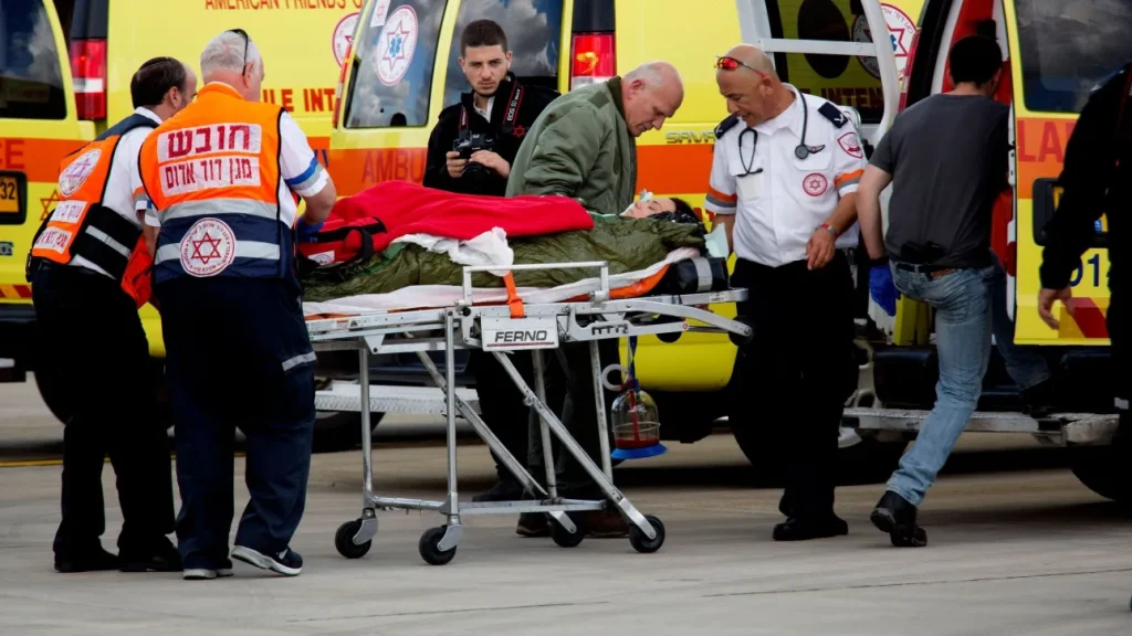 Ισραήλ: Τουλάχιστον δύο νεκροί σε επίθεση με μαχαίρι και εμβολισμό με όχημα