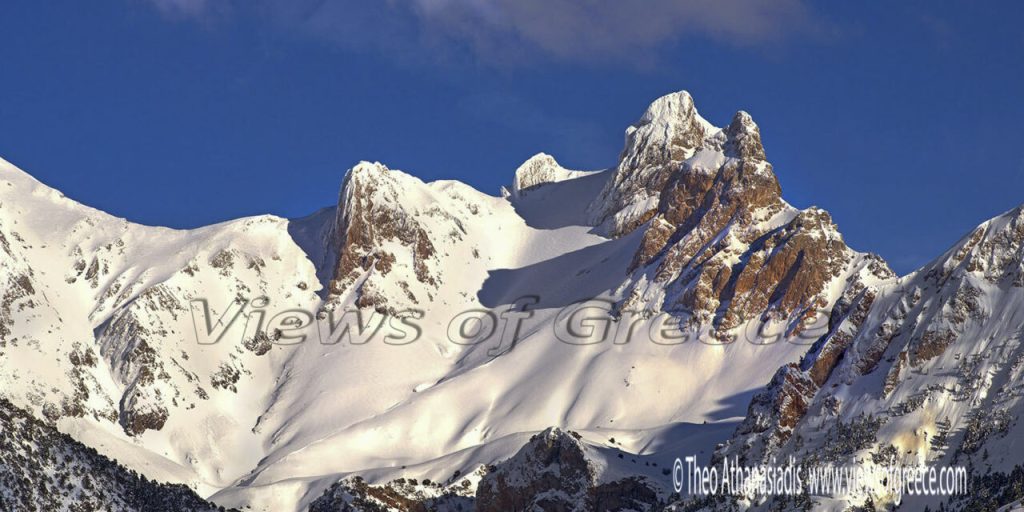 Βαρδούσια Όρη:  Χωρίς τις αισθήσεις τους εντοπίστηκαν οι τέσσερις ορειβάτες που αγνοούνταν!