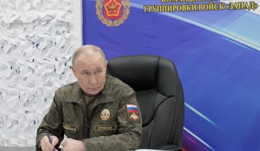 Πούτιν: «Αν το Κίεβο δεν επιθυμεί ειρηνική επίλυση τότε θα πετύχουμε τος στόχους μας δια της βίας»