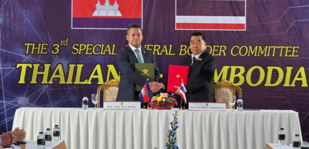 Η Κίνα χαιρέτισε τη συμφωνία εκεχειρίας που υπέγραψαν Καμπότζη και Ταϊλάνδη