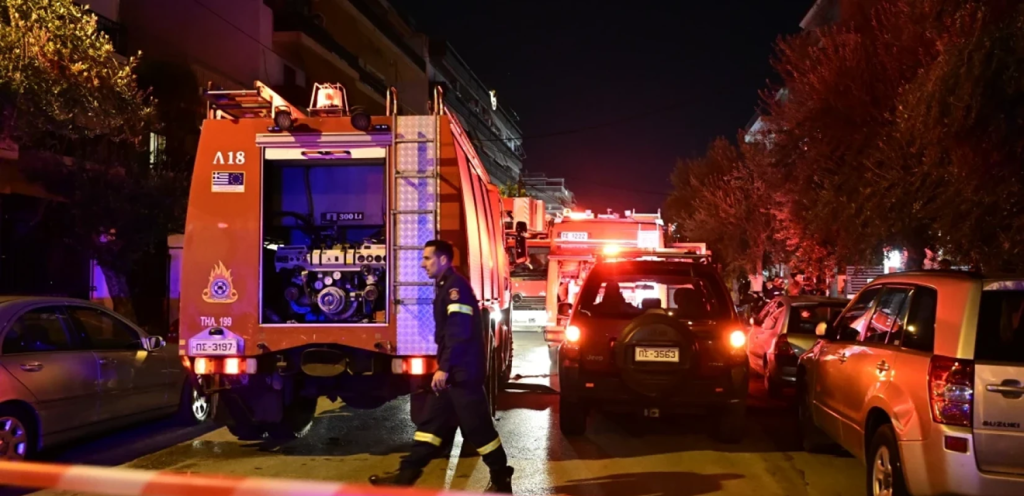 Βίντεο ντοκουμέντο από τη φωτιά στο διαμέρισμα στην Καλλιθέα – Δύο νεκροί