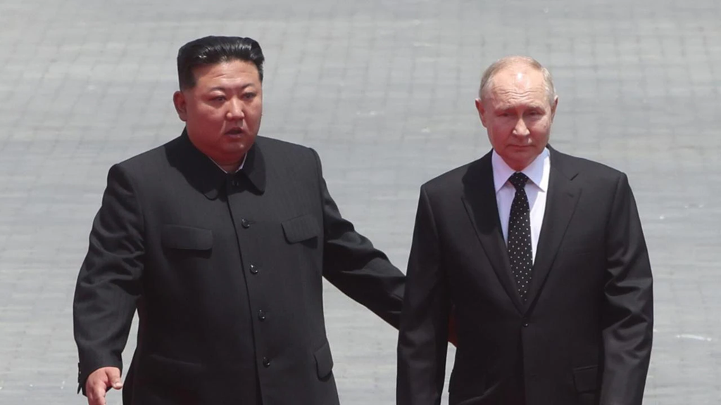 Το μήνυμα του Κιμ Γιονγκ Ουν στον Β.Πούτιν: «Σφυρηλατήθηκαν δεσμοί αίματος μεταξύ Βόρειας Κορέας και Ρωσίας»