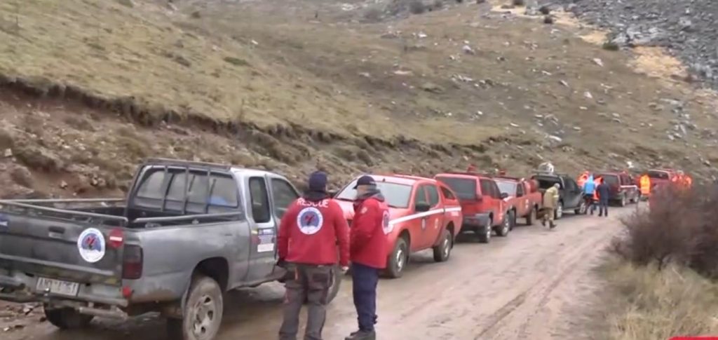 Βαρδούσια Όρη: Με συνδρομή ελικοπτέρου η μεταφορά των σορών των τεσσάρων ορειβατών