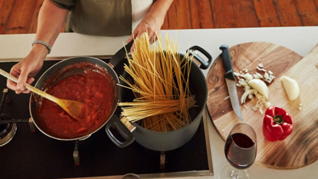 Οι οικιακές συσκευές που εκπέμπουν τρισεκατομμύρια επιβλαβή σωματίδια – Τι αποκάλυψε νέα έρευνα