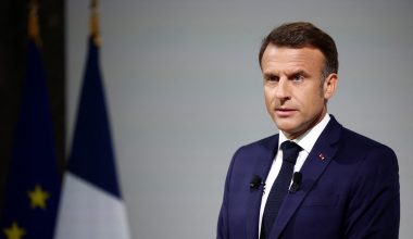 Μακρόν για την απώλεια της Μπριζίτ Μπαρντό: «Θρηνούμε έναν θρύλο του αιώνα»