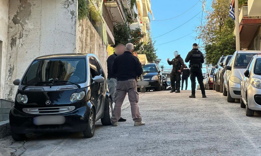 Γκύζη: Ιδιόχειρο σημείωμα άφησε ο 66χρονος που μαχαίρωσε την σύζυγό του και μετά αυτοκτόνησε