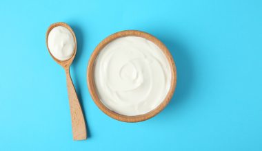 Αυτά είναι τα οφέλη που έχει για την υγεία το στραγγιστό γιαούρτι