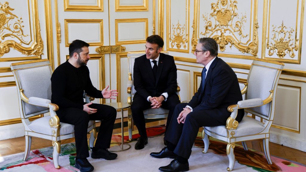 Ε.Μακρόν: Ανακοίνωσε σύνοδο των συμμάχων του Κιέβου τον Ιανουάριο στο Παρίσι