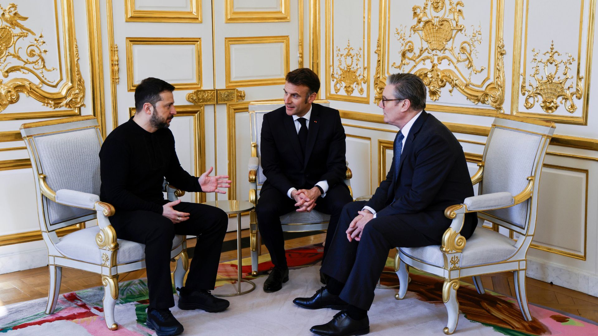 Ε.Μακρόν: Ανακοίνωσε σύνοδο των συμμάχων του Κιέβου τον Ιανουάριο στο Παρίσι