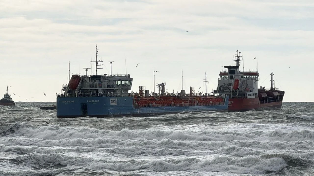 Τουρκία: Συγκρούστηκαν δύο δεξαμενόπλοια στη θάλασσα του Μαρμαρά (βίντεο)