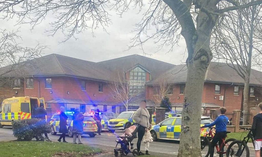 Βρετανία: Αφγανός επιτέθηκε με μεταλλική ράβδο σε προσωπικό και ασθενείς νοσοκομείου