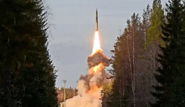 Για πρώτη φορά πλάνα της ανάπτυξης των πυραύλων Oreshnik – Μετά την ουκρανική προσπάθεια να επιτεθεί στον Β.Πούτιν