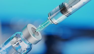 Βίντεο: Μητέρα αφηγείται πως πέθανε το μωρό της μετά από εμβολιασμό