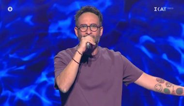 Ο Κωνσταντίνος Κωμοδρόμος από την ομάδα της Έλενας Παπαρίζου μεγάλος νικητής του The Voice! (βίντεο)