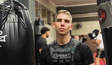 Γ.Τσουκαλάς για την επίθεση στη Σερβία: «Με γρονθοκόπησε ο αδερφός του αντιπάλου μου – 50-60 άτομα μας ποδοπάτησαν»