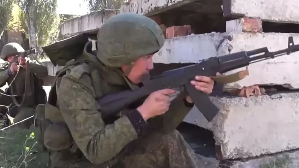 Ρώσος στρατιώτης περιγράφει πως καταλήφθηκε η Μίρνογκραντ: «Δεν είχαν καμία ελπίδα οι Ουκρανοί»