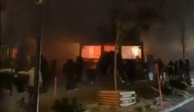 Έκρηξη σε μπαρ στο χιονοδρομικό κέντρο Κραν Μοντανά στην Ελβετία: «Υπάρχουν πολλοί νεκροί & τραυματίες» (βίντεο)