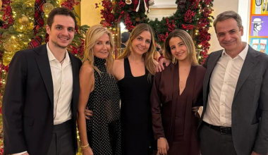 Οι ευχές του Κ.Μητσοτάκη για το 2026: «Υγεία, δύναμη και πίστη ότι μπορούμε να πάμε μπροστά»