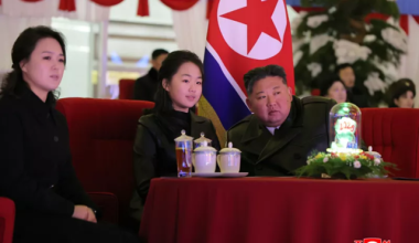 Κιμ Γιονγκ Ουν προς στρατιώτες: «Δείξτε γενναιότητα – Πίσω σας έχετε την Πιονγκγιάνγκ και τη Μόσχα»