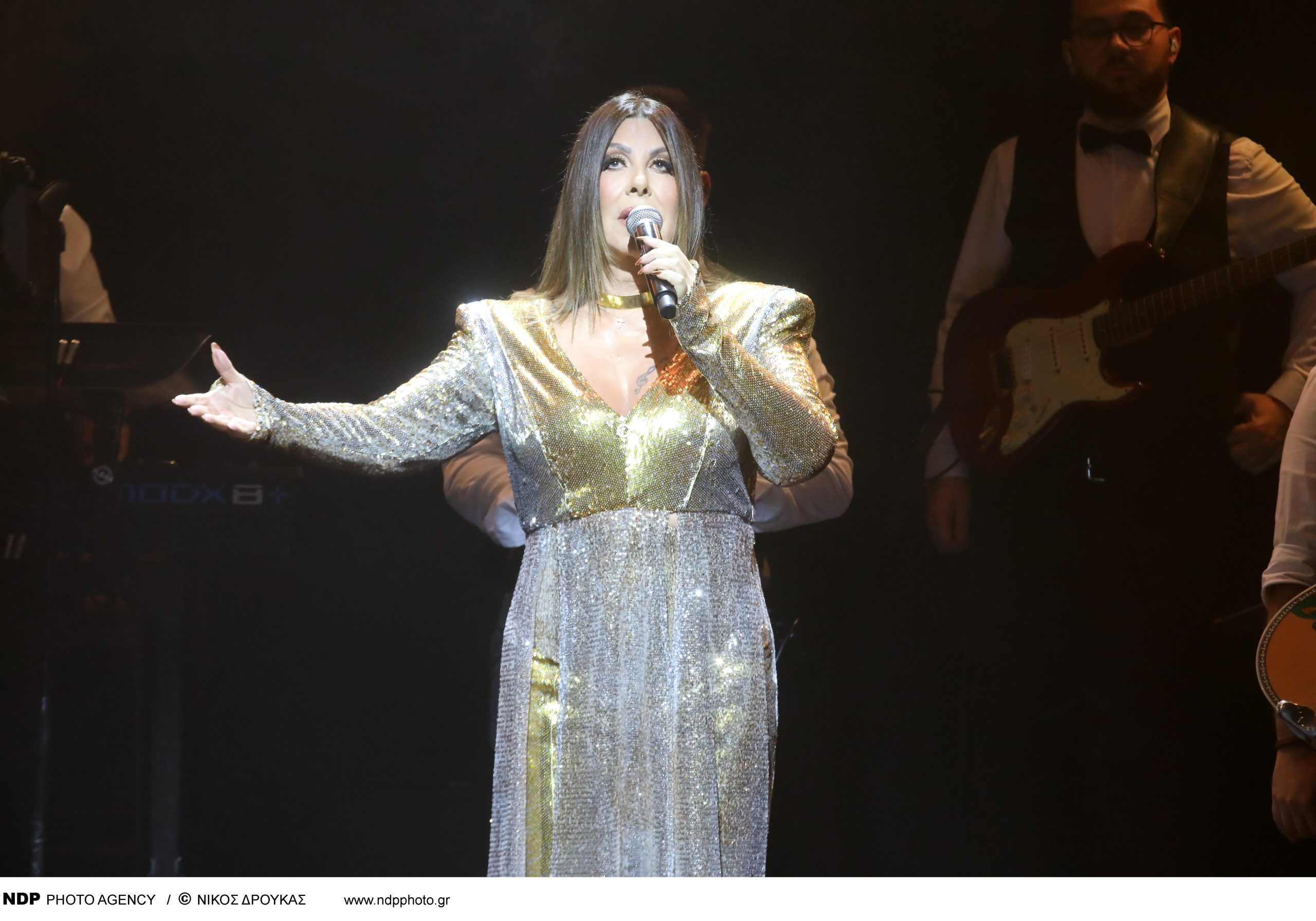 Η ιστορία πίσω από το τραγούδι «Ποια Θυσία» της Α.Δημητρίου: «Έπρεπε να μάθω τι κάνει και πού είναι»