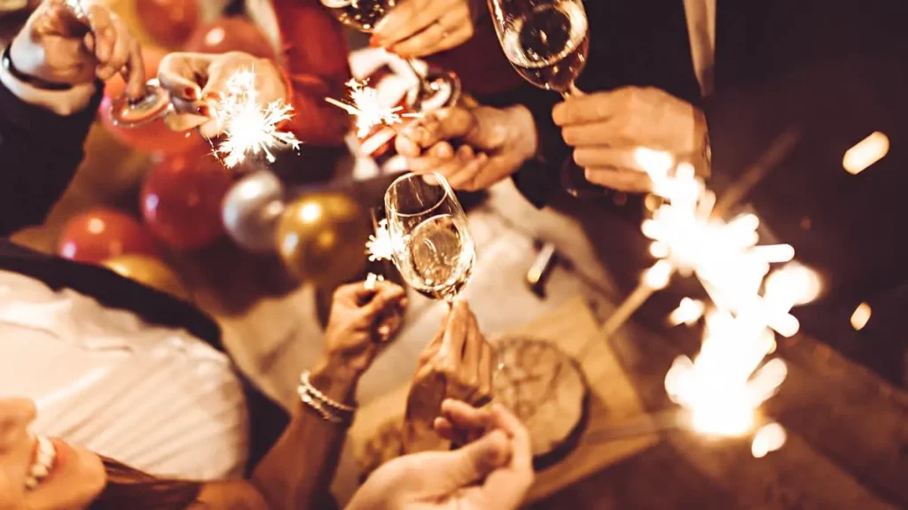 Μετά την Πρωτοχρονιά: Πώς να επανέλθεις από το hangover και να μπεις δυναμικά στη νέα χρονιά