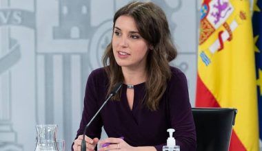 Σφοδρή επίθεση από Ισπανίδα ευρωβουλευτή  κατά ΗΠΑ για την επίθεση στην Βενεζουέλα