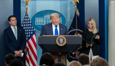 Ντ.Τραμπ live:  «Είμαστε έτοιμοι να εξαπολύσουμε και δεύτερη πολύ μεγαλύτερη επίθεση, αν χρειαστεί»