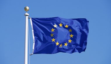 Ανήσυχοι οι ηγέτες της ΕΕ για τις εξελίξεις στην Βενεζουέλα: «Παρακολουθούμε την κατάσταση»