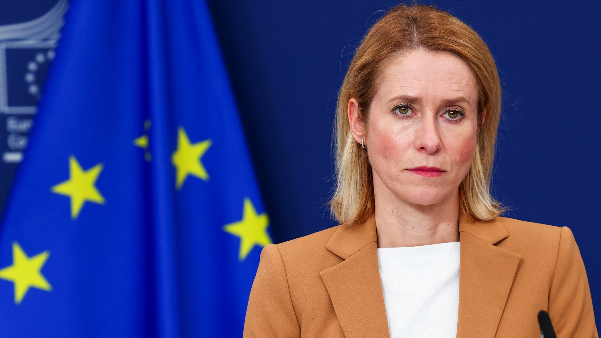 «Δύο μέτρα και δύο σταθμά» από την ΕΕ: «Ο Ν.Μαδούρο δεν ήταν ο νόμιμος πρόεδρος της Βενεζουέλας»