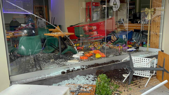 Θάνατος 30χρονου σε κλαμπ στην Πάτρα: Ρομά τα έκαναν «γυαλιά-καρφιά» σε άλλο κατάστημα του ίδιου ιδιοκτήτη