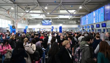 Πρώην διοικητής ΥΠΑ για το «χάος» στο FIR Aθηνών: «Όλα λειτουργούν σε έναν αυτόματο πιλότο»