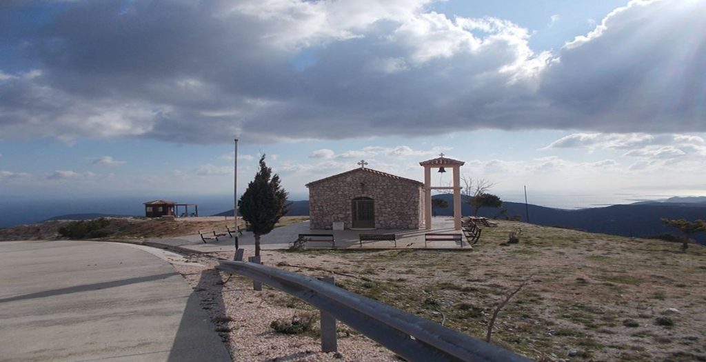 Μερέντα: Το άγνωστο βουνό της Αττικής που κρύβει ιστορία και φυσική ομορφιά