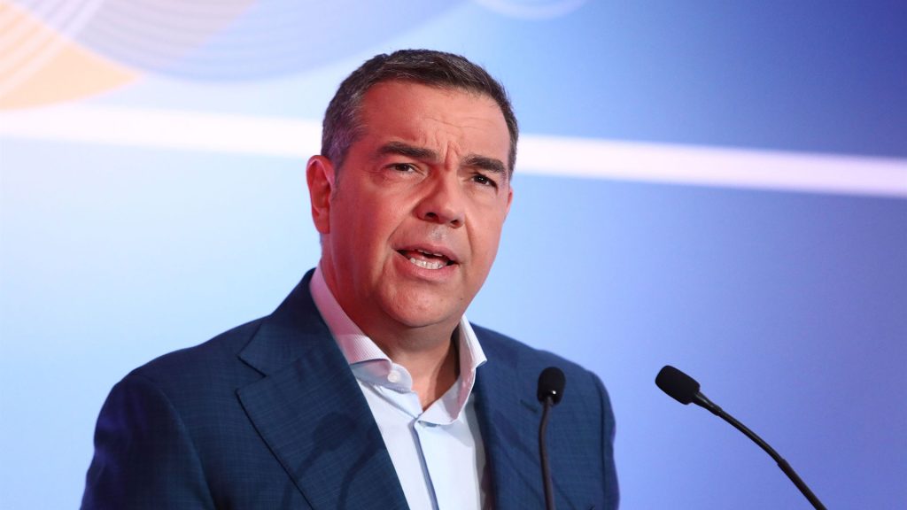 Α.Τσίπρας κατά Μητσοτάκη για Βενεζουέλα: «Η δήλωσή κατέταξε  σε νέο επίπεδο τη δουλικότητα του πρόθυμου συμμάχου»