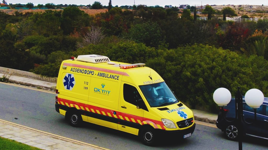 Μυστήριο με τον θάνατο 78χρονου στην Λάρνακα: Τέσσερα ακόμα μέλη της οικογένειας μεταφέρθηκαν στο νοσοκομείο