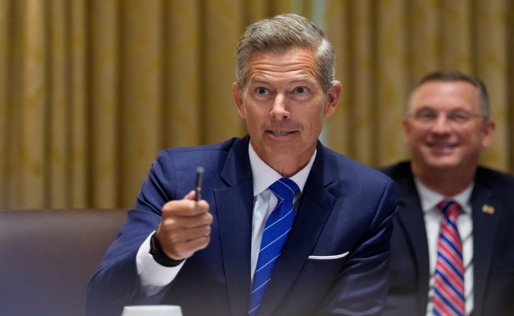 Σον Ντάφι: «Αίρονται οι περιορισμοί στις πτήσεις στην Καραϊβική»