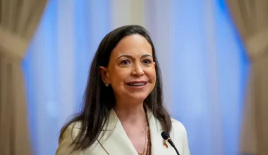 Μ.Κ.Ματσάδο: «Οι πολίτες της Βενεζουέλας ευχαριστούν τον Ν.Τραμπ – Η ελευθερία της χώρας είναι κοντά»