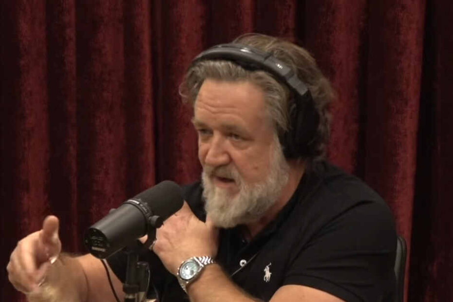 Ρ.Κρόου: «Τον Καντάφι τον σκότωσαν επειδή ήθελε να δημιουργήσει ενιαίο αφρικανικό νόμισμα»