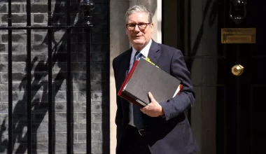 Κ.Στάρμερ: «Στέκομαι στο πλευρό της Γροιλανδίας»