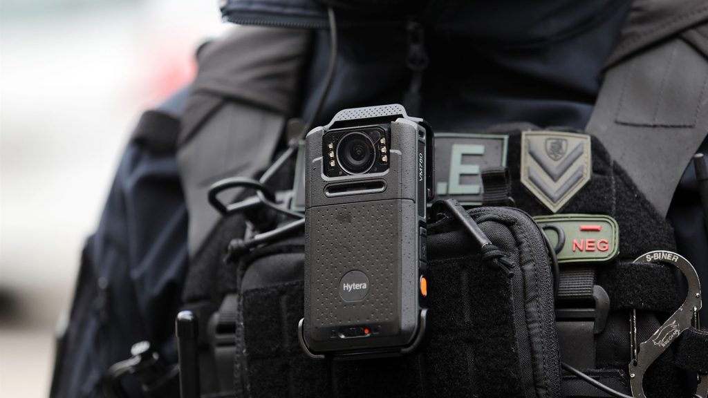 Big Brother 2: Ξεκινούν οι φορητές κάμερες σε αστυνομικές επιχειρήσεις σε περιοχές του κέντρου Αθήνας