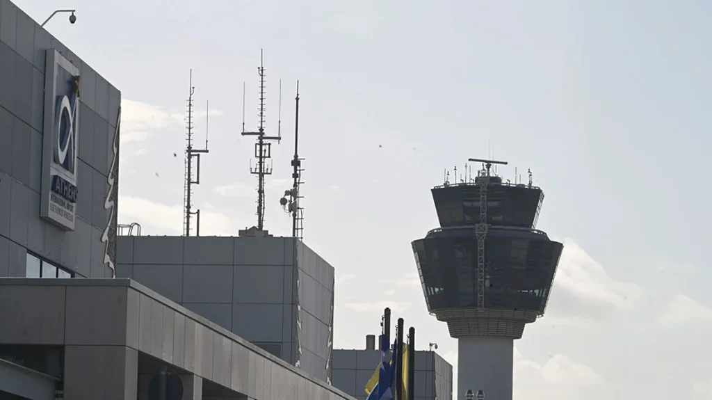 Ο Π.Μαρινάκης δεν βλέπει κυβερνοεπίθεση στο FIR Αθηνών –