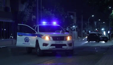 Χαλκιδική: Χειροπέδες σε δύο μέλη της οργάνωσης «Ροζ Πάνθηρες» για την ληστεία σε κοσμηματοπωλείο με λεία 580.000€