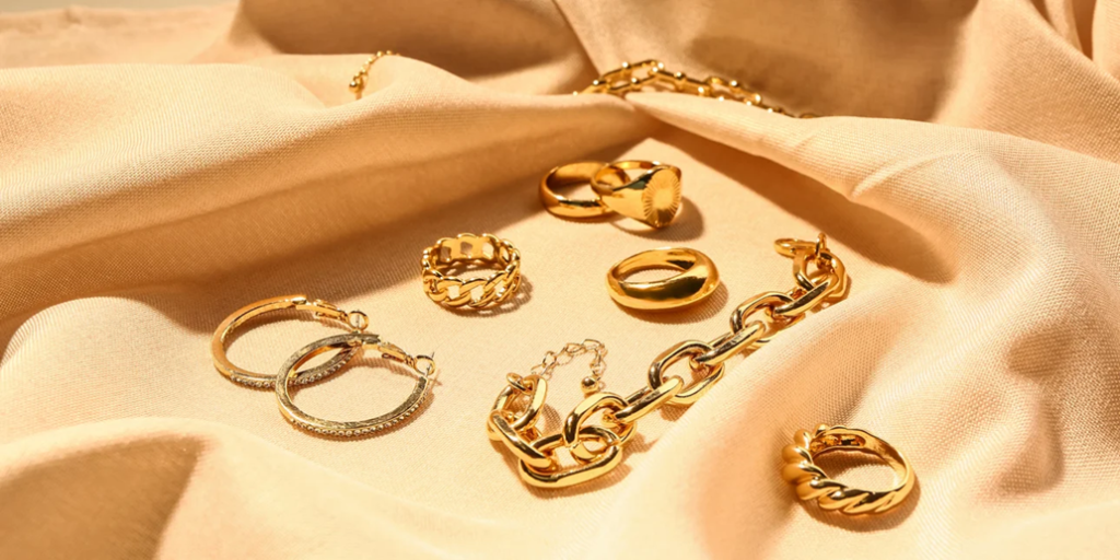 Βίντεο από τη ληστεία σε κοσμηματοπωλείο στη Χαλκιδική: Πώς οι «Ροζ Πάνθηρες» άρπαξαν κοσμήματα αξίας 580.000€